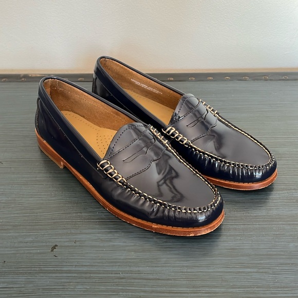 G.H. Bass & Co. Shoes - G.H. Bass & Co. Navy Loafers size 9